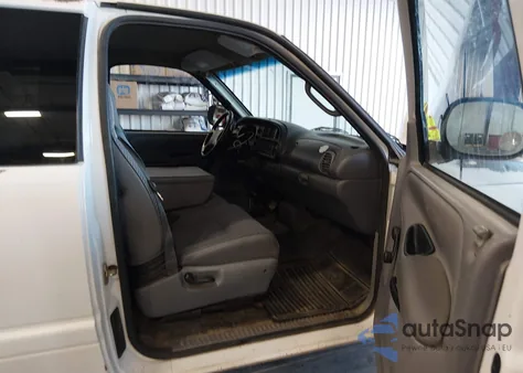 1998 Dodge Ram 1500 St from USA, damaged, VIN 3B7HF12ZXWM230167